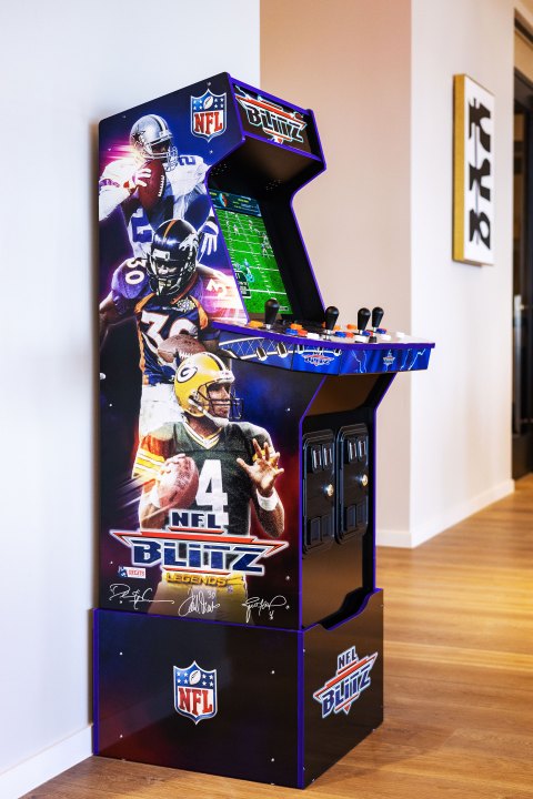 Arcade1Up's new NFL Blitz arcade cabinet