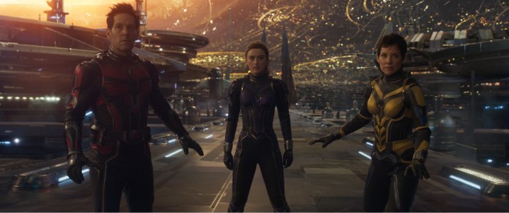Paul Rudd, Kathryn Newton, and Evangeline Lilly face off with an off-camera villain in a scene from Ant-Man and the Wasp: Quantumania.