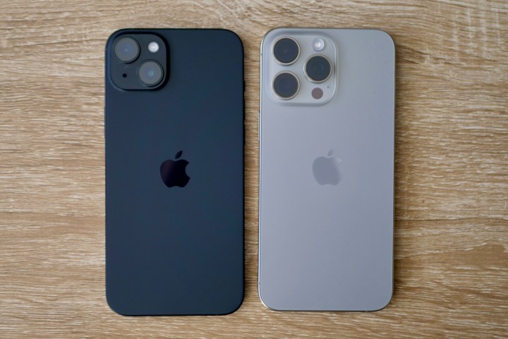 Apple iPhone 15 Plus and Apple iPhone 15 Pro Max seen from the back.