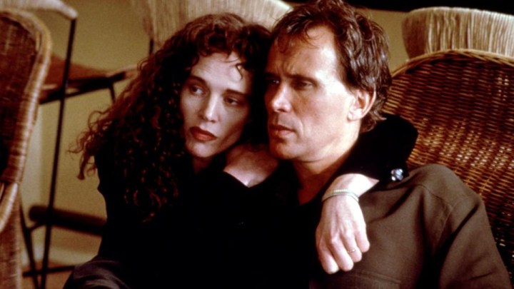 Peter Weller and Judy Davis in The New Age.