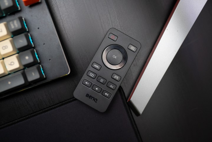 The remote for the BenQ Mobiuz EX3410R.