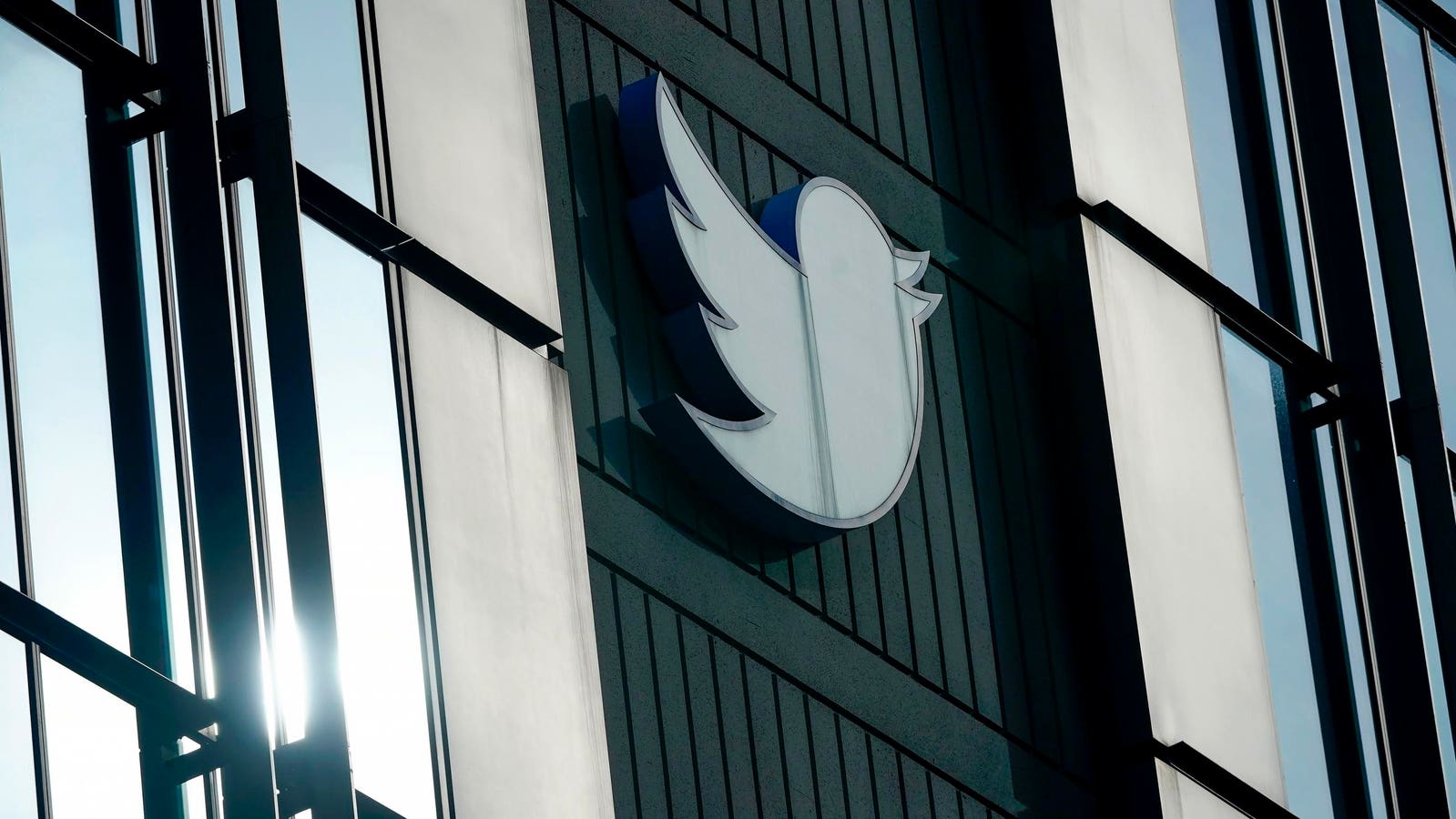 Australia Could Fine Twitter Up To $475,000 A Day Over Hate Speech Concerns