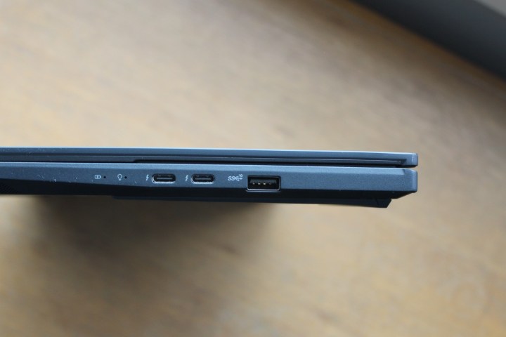 The ports on the right side of the Zenbook Pro 14 Duo.