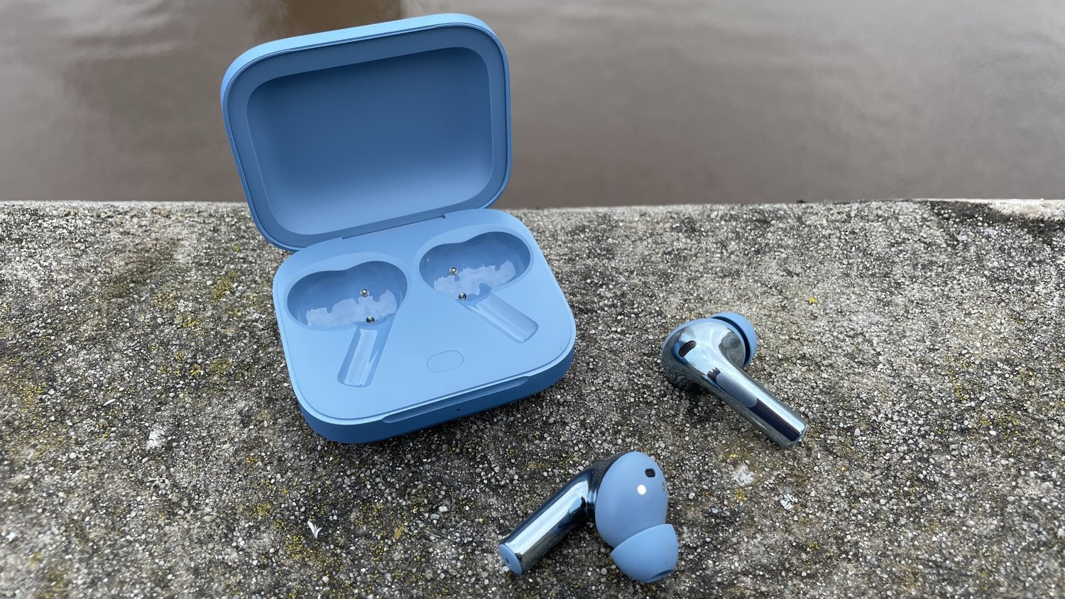 Best cheap earbuds for phone and video calls