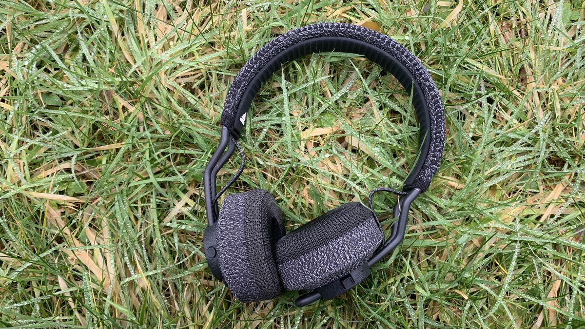 Adidas RPT-01 Wireless Bluetooth Sport Headphones review
