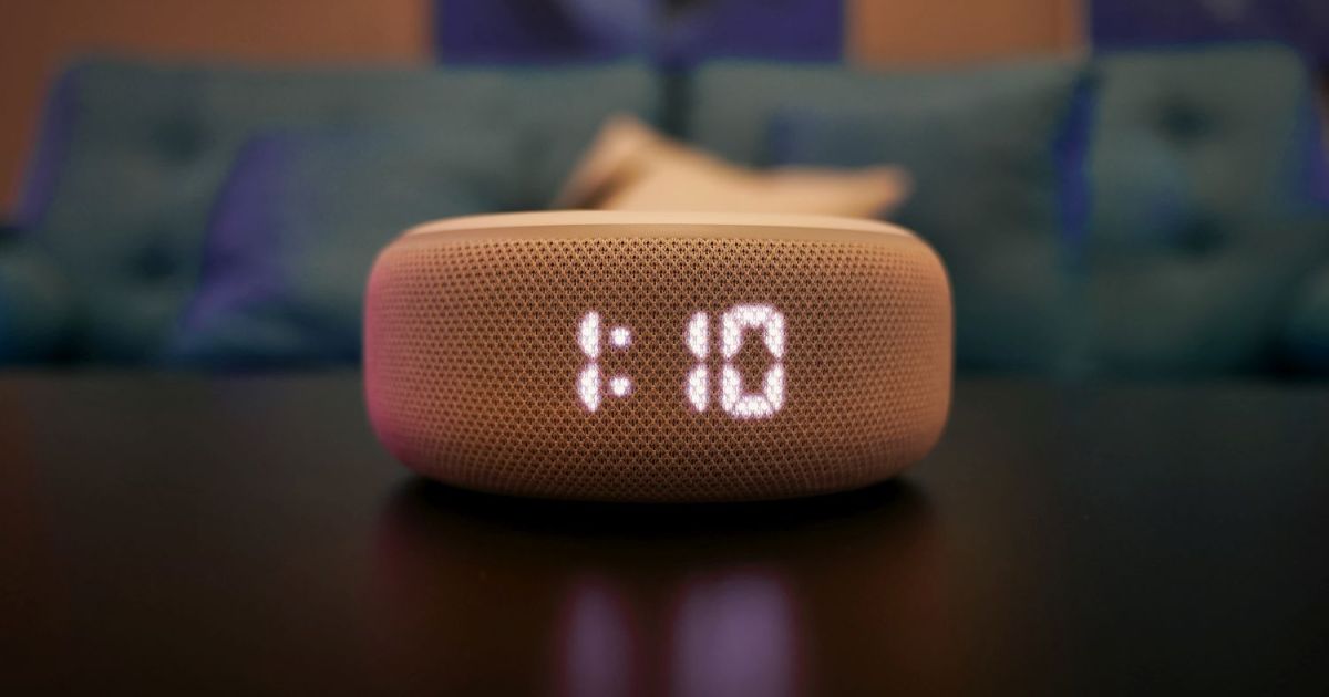 Amazon Echo Dot (3rd Gen) With Clock Review: The Time Is Now