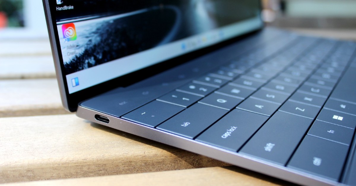 Be honest: Your next laptop doesn’t need a headphone jack